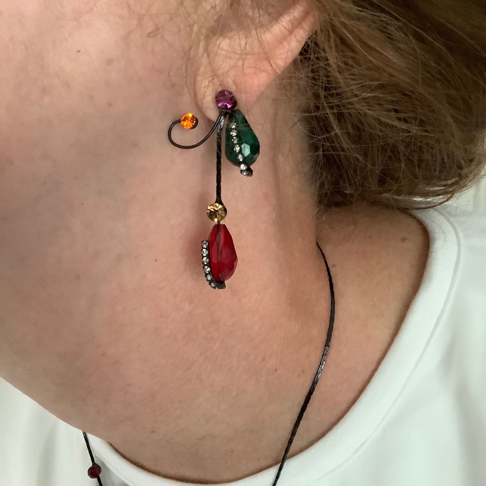 Jewelry - Picture 3 of 3